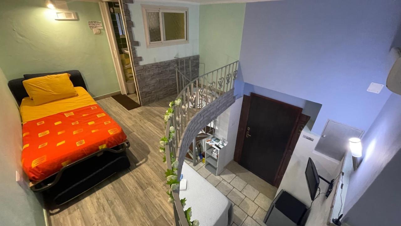 Loft 24 Bed & Breakfast บรินดิซิ ภายนอก รูปภาพ